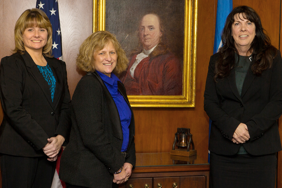 From left, Baker, CA, Postmaster Renee Jacobson; Toluca, IL, Postmaster Elizabeth Uphoff; and Niland, CA, Postmaster Michele Thostenson