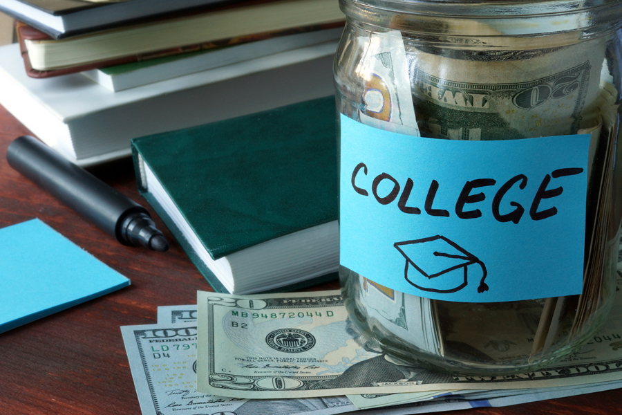 USPS offers resources to help employees learn more about college savings options.