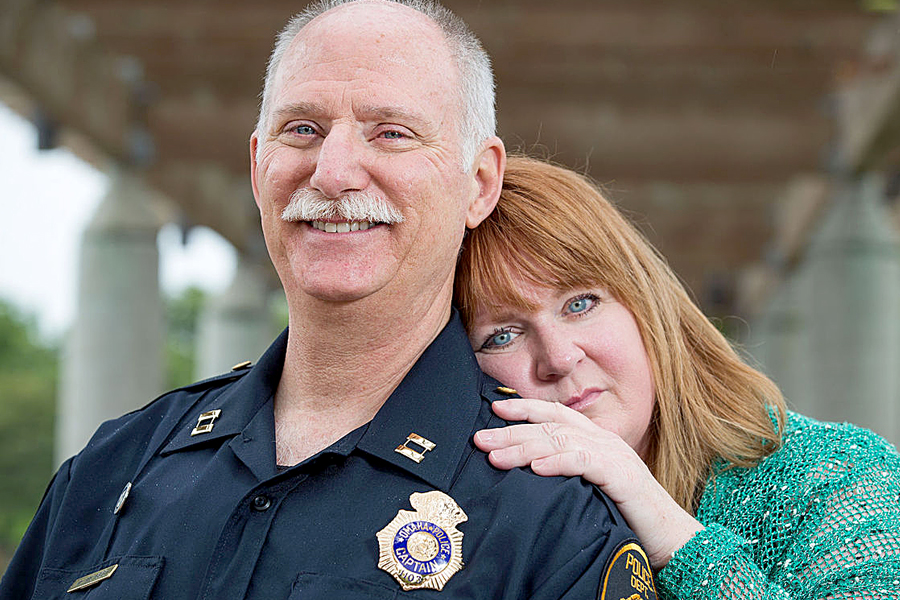 Michael McGee, an Omaha police captain, and his wife Kathleen McCallister, who has started a letter-writing campaign to support law enforcement. Image: Omaha World-Herald