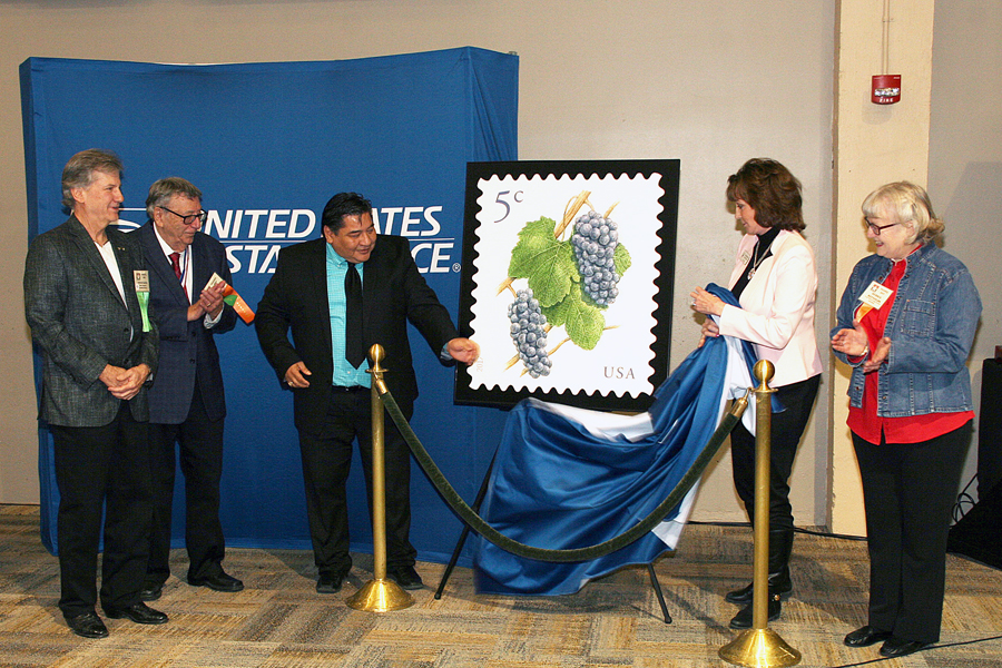 USPS officials reveal grapes stamp