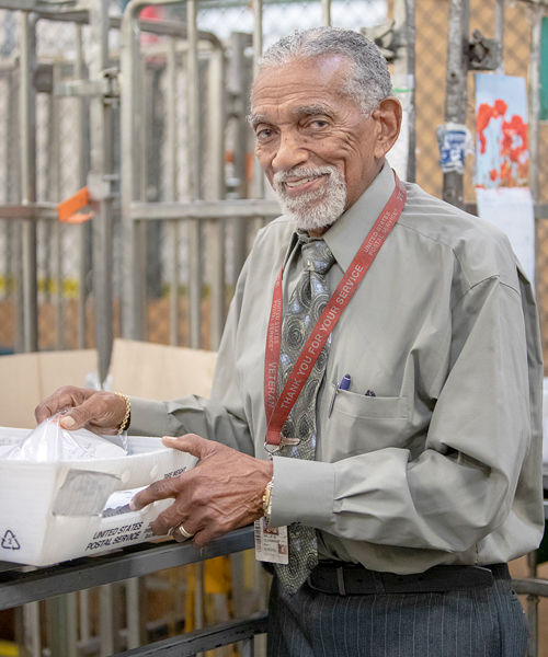 Los Angeles Mail Handler Willie Clemmons